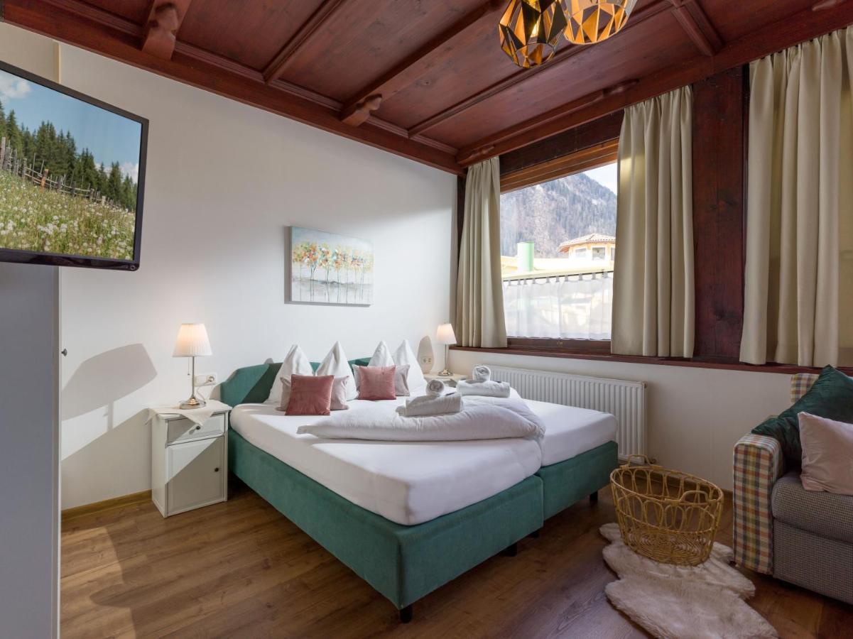 Gasthof Waldcafe Mayrhofen Eksteriør billede